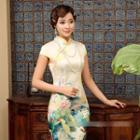 Floral Short-sleeve Midi Qipao