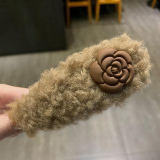 Fluffy Floral Hair Clip