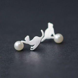 Cat Faux Pearl Sterling Silver Earring