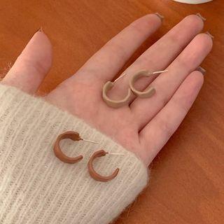 Plain Half-hoop Earring