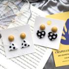 Dotted Geometric Dangle Earring