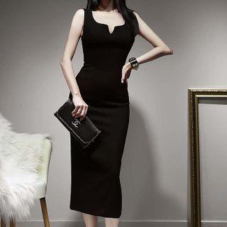 V-neck Sleeveless Skinny Midi Dress