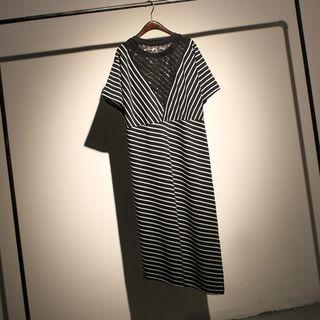 Lace Panel Short-sleeve Striped T-shirt Dress
