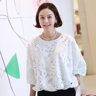 Round-neck Tie-back Laced Top