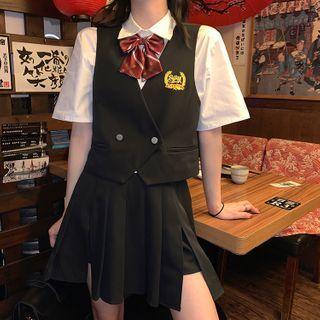 Short Sleeve Shirt With Bow Tie / Embroidered Vest / Pleated Skirt