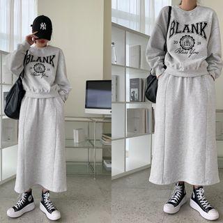 Fleece-lined Set: Letter Print Sweatshirt + Long Skirt Melange White - One Size