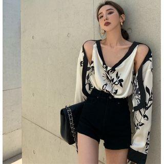 Long-sleeve Mock Two-piece Print Top