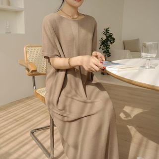 Short-sleeve Plain Midi Knit Dress