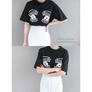 Eyes Printed T-shirt