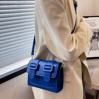 Two-tone Buckled Flap Crossbody Bag