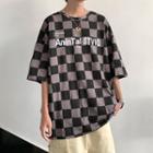 Elbow-sleeve Checkered Lettering T-shirt