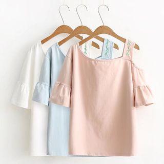 Short-sleeve Off Shoulder Embroidered T-shirt