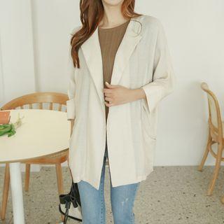 Wing-lapel 3/4-sleeve Oversized Jacket