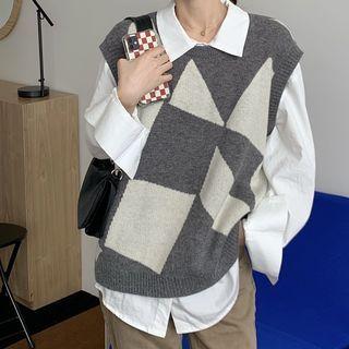 Geometric Print Sweater Vest / Long-sleeve Plain Shirt