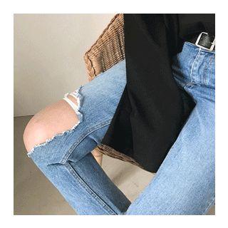 Cutout-knee Asymmetric-hem Jeans