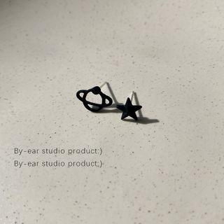 Star Planet Asymmetrical Alloy Earring A029 - 1 Pair - Black - One Size