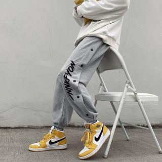 Lettering Button-side Crop Sweatpants