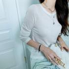 Round-neck Slim-fit T-shirt Ivory - One Size