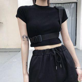 Short-sleeve Buckle Detail T-shirt