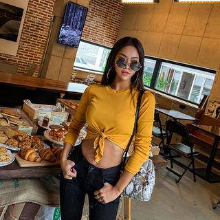 Round-neck Tie-waist Cropped Top