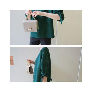 Round-neck Tie-sleeve Top