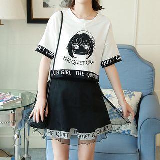 Set: Printed Elbow Sleeve T-shirt + Flared Skirt