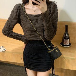 Long-sleeve Square-neck Shirred T-shirt