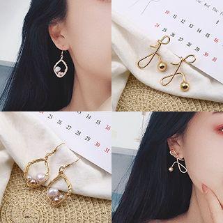Faux Pearl / Alloy Knot Dangle Earring