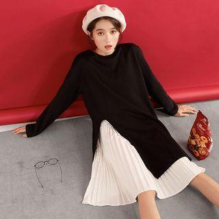 Set: Long-sleeve Knit Dress + Pleated Dress