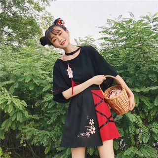 3/4-sleeve Contrast Stitching Top / A-line Mini Skirt