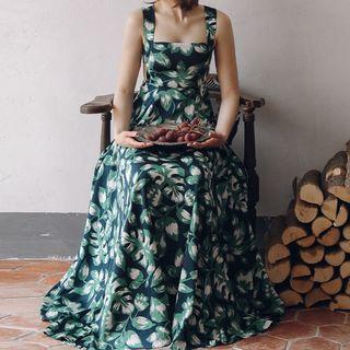 Sleeveless Leaf Printed Maxi Sundress
