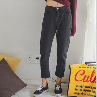 Plain Capri Jeans