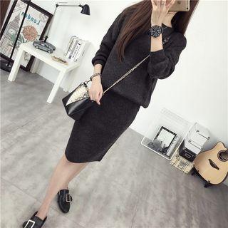 Set: Drop Shoulder Sweater + Knit Skirt