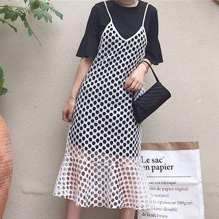 Set: Plain Elbow Sleeve T-shirt Dress + Dotted Spaghetti Strap Dress