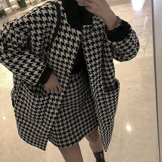 Houndstooth Woolen Coat / Pencil Skirt
