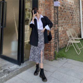 Double Breasted Blazer / Zebra Print A-line Skirt