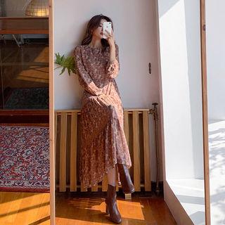 Lace-trim Floral Print Tiered Dress