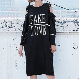 Lettering Cut Out Shoulder Contrast Trim 3/4 Sleeve T-shirt Dress