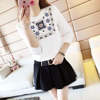 3/4-sleeve Embroidery Basic Sweater