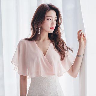 Set: Plain V-neck Chiffon Blouse + Lace Pencil Skirt