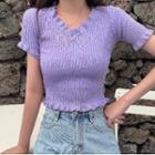 Short Sleeve V-neck Cropped T-shirt