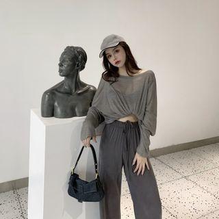 Plain Long-sleeve T-shirt / Drawstring-leg Pants