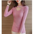 Keyhole Front Long-sleeve Knit Top