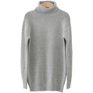 Wool Blend Turtle-neck Knit Top