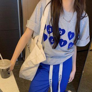 Short-sleeve Lettering T-shirt / Side-slit Straight Leg Pants