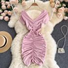 Plain V-neck Ruched Short-sleeve Dress