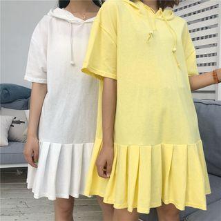 Pelated Hem Hooded Dress