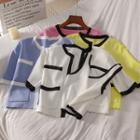 Set: Sleeveless Contrast Trim Knit Top + Short-sleeve Top