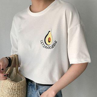 Short-sleeve Avocado Embroidered T-shirt