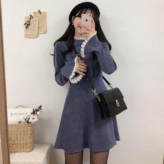 Lace Trim Bell-sleeve A-line Mini Dress